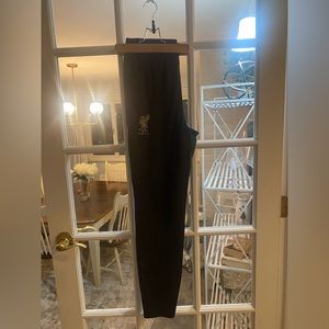 Liverpool Mens medium training pants